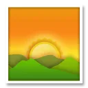 Napkelte hegyek felett