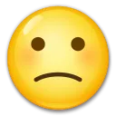 Kissé ráncolódó arc