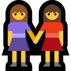 Due donne si tengono per mano
